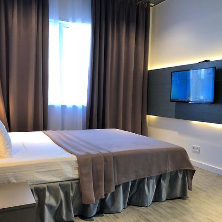 Welcome Summer Hotel Zatoka Luaran gambar