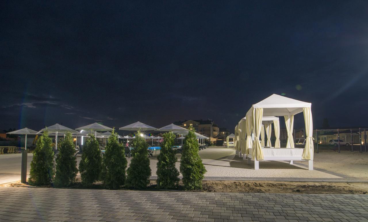 Welcome Summer Hotel Zatoka Luaran gambar