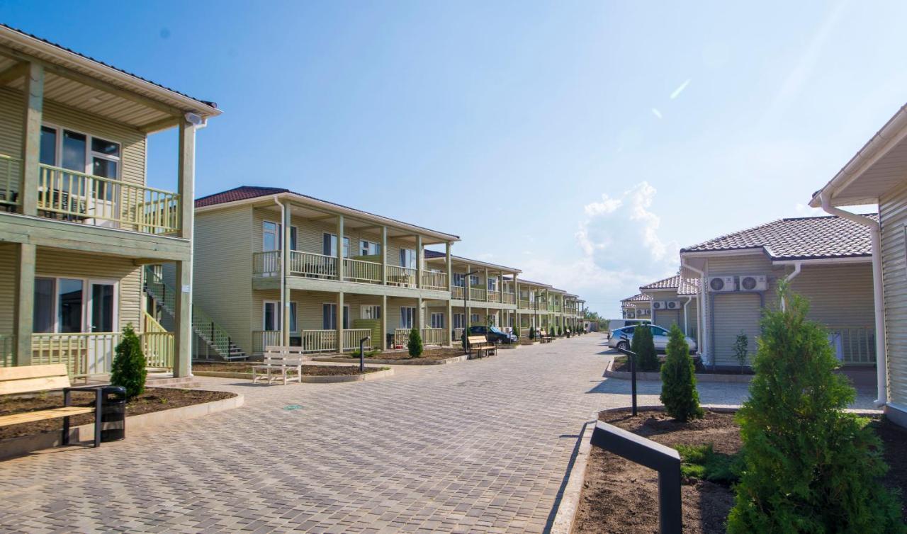 Welcome Summer Hotel Zatoka Luaran gambar